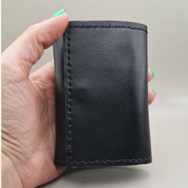 کیف پول چرم طبیعی گاو دستدوز مدل کیف کلید با جای کارت و سکه