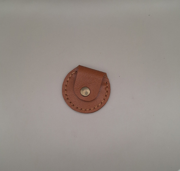 کیف حرز گردنی چرم طبیعی دست دوز